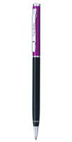 PC0893BP Шариковая ручка Pierre Cardin GAMME. Корпус - алюминий, лак; колпачок - алюминий, лак. Отделка и детали дизайна - латунь (носик), сталь, хром. Цвет -   черный/колпачок вишневый.