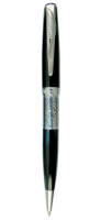 PC3600BP Шариковая ручка Pierre Cardin SECRET. Корпус и колпачок - латунь и лак. Отделка и детали дизайна - сталь, хром, гравировка кольца с заливкой черным лаком. Цвет - черный.